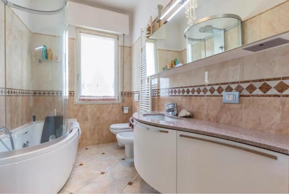 Appartamento Angelo Bianco Peschiera del Garda Exterior foto